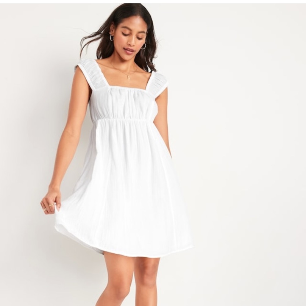 BRAND NEW Old Navy Dress